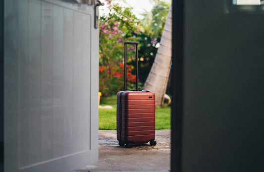 The Ultimate Guide to Choosing the Perfect Suitcase for Your Trip Smart